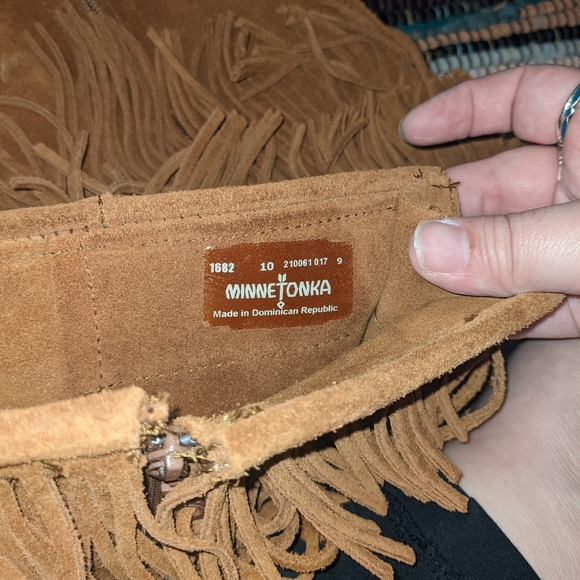 Boots - Picture 3 of 4